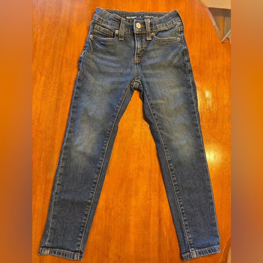 Boys size 5 Old Navy Dark Blue Kids Skinny Jeans